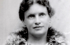 c2e8fc2e-9f49-4f68-8a78-bf108cf2bfad