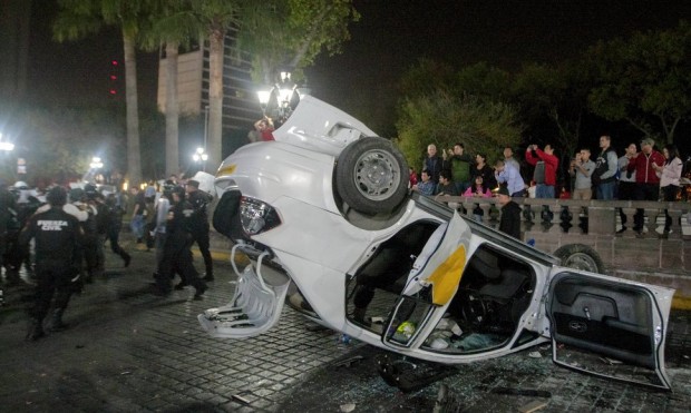 79f7d9eb68decf43d3baad88ad97fa31