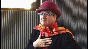 04 Luis Antonio de Villena.