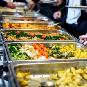 buffet-comida-prohibida-810x514